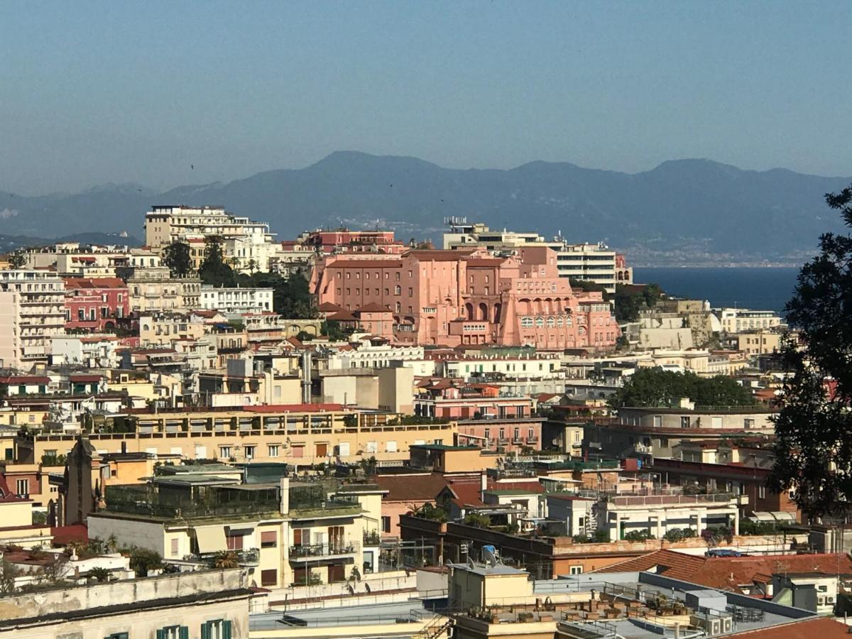 Casa Vacanze Pizzofalcone 41B Napoli Bagian luar foto