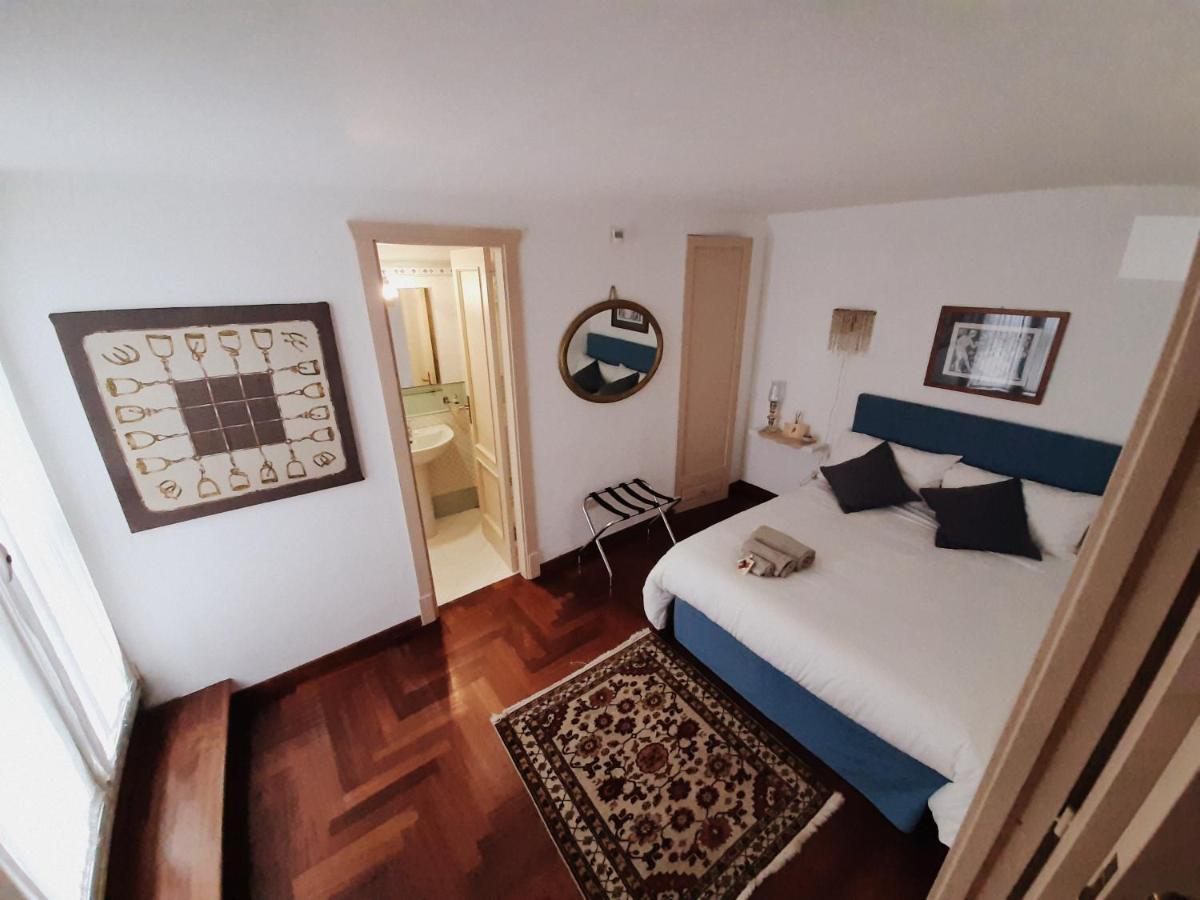 Casa Vacanze Pizzofalcone 41B Napoli Bagian luar foto